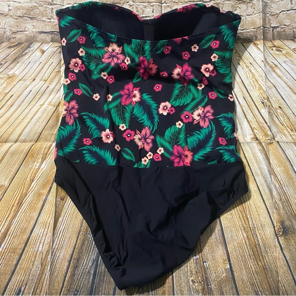 Hilor Black Green Tropical Hawaiian Lightly Padded Strapless One Piece Swimsuit - Picture 4 of 5